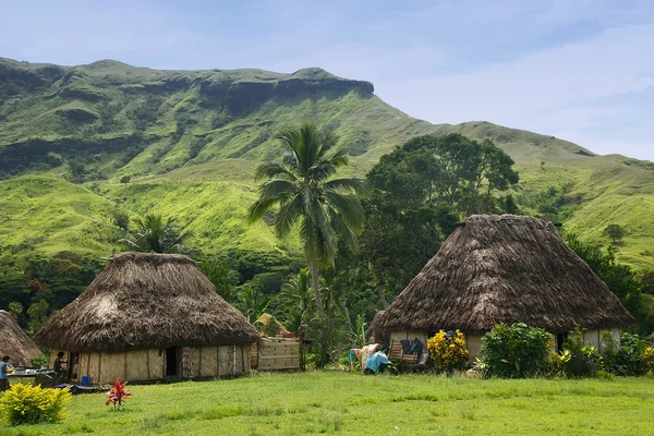 Case tradizionali del villaggio Navala, Viti Levu, Figi — Foto Stock