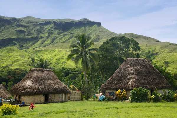 Casas tradicionales de la aldea de Navala, Viti Levu, Fiji — Foto de Stock