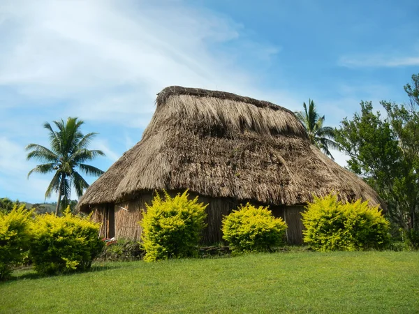 Casa tradicional da aldeia de Navala, Viti Levu, Fiji — Fotografia de Stock