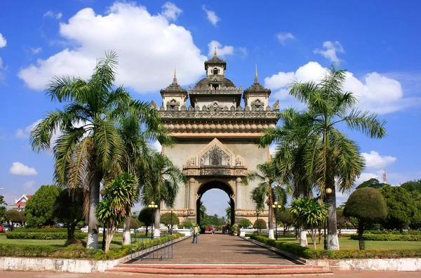 Vítězství brána patuxai, vientiane, laos — Stock fotografie