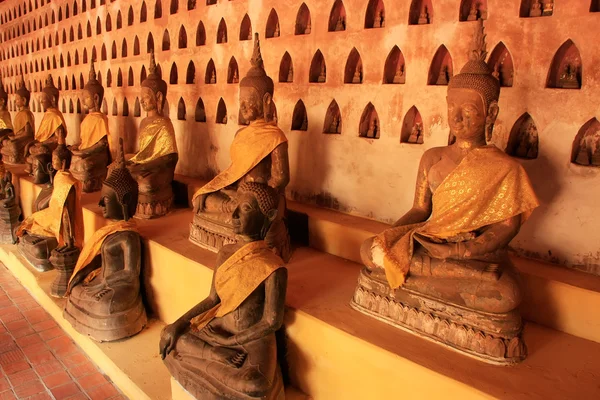 Buddha statues in Wat Si Saket, Vientiane, Laos — Stock Photo, Image