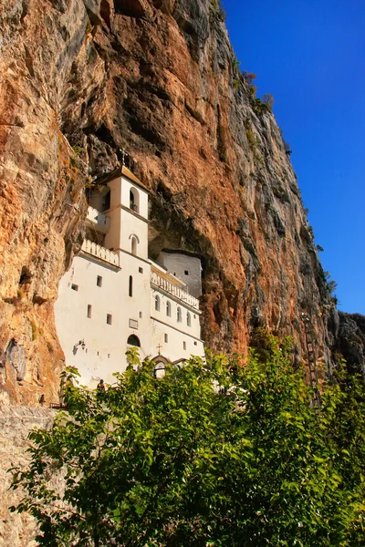 Upper church of Ostrog Monastery, Montenegro — Stock Photo, Image