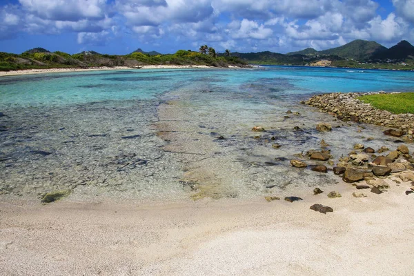 Grenada Carriacou Adası Yakınlarındaki Beyaz Ada Kıyısı — Stok fotoğraf