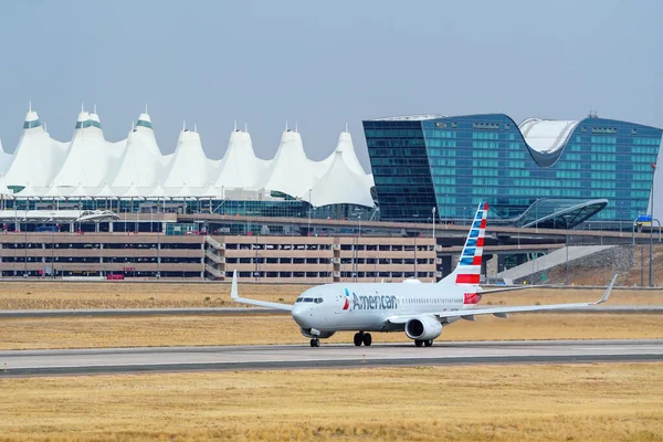 Denver Сша October Boeing 737 Експлуатується Американськими Таксі Жовтня 2020 Ліцензійні Стокові Фото