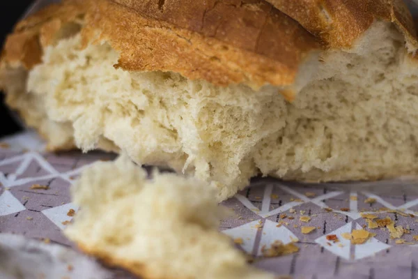 Broken Crust Fresh Fragrant Bread Close Food Product Confectionery — ストック写真