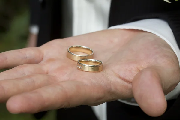 Anillo de boda —  Fotos de Stock