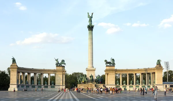 Plaza de los Héroes, Budapest —  Fotos de Stock