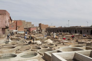 girişim giyim üretimi için