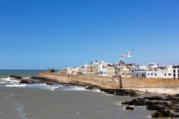 Den gamle marokkanske byen nær havet – stockfoto