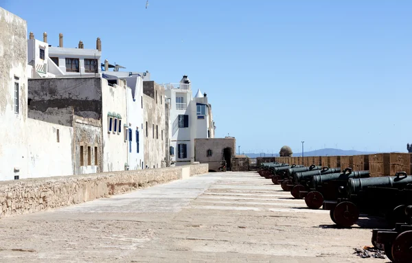 Guns in the ancient Moroccan city — Stock Photo, Image