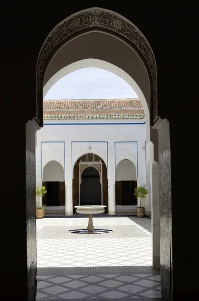 Alter marokkanischer Innenhof — Stockfoto
