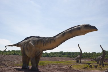 Dilophosaurus, krasiejow dinopark
