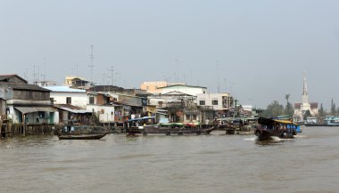 mekong Nehri, vietnam banka üzerinde tekne