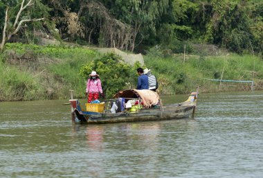 mekong Nehri, vietnam banka üzerinde tekne