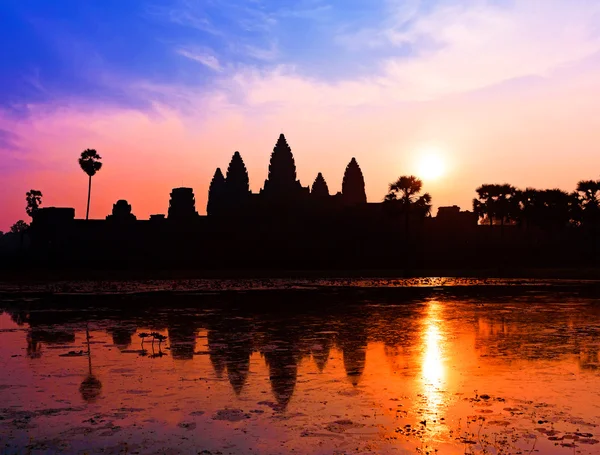 Angkor wat zonsopgang — Stockfoto