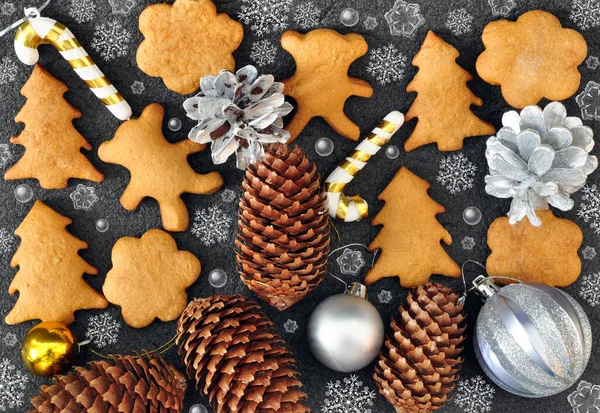 Fondo Navidad Con Galletas Forma Osos Chreestmas Copos Nieve Bolas —  Fotos de Stock