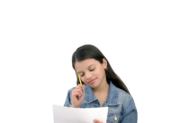 Niño con notas — Foto de Stock