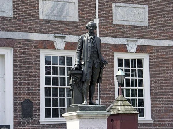 George washington oberoende hall staty — Stockfoto