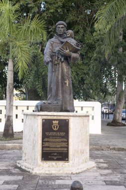 San antonio de padua heykeli