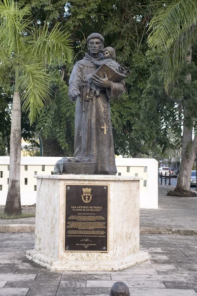 San antonio de Πάντοβα άγαλμα — Φωτογραφία Αρχείου