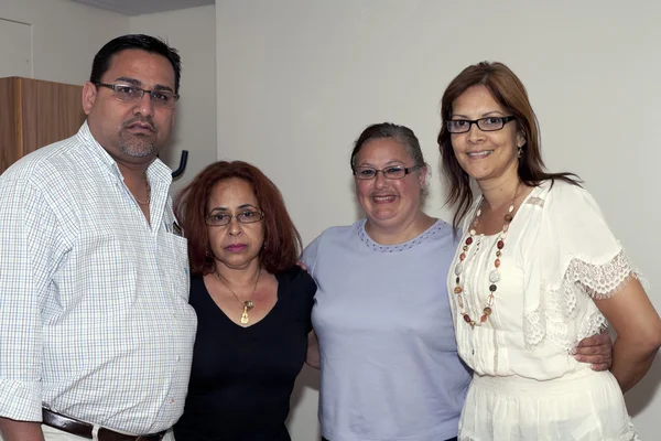 Maire de Guanica et famille de Yomo Toro — Photo