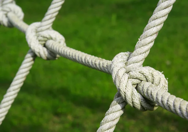 Tied knot on rope — Stock Photo, Image