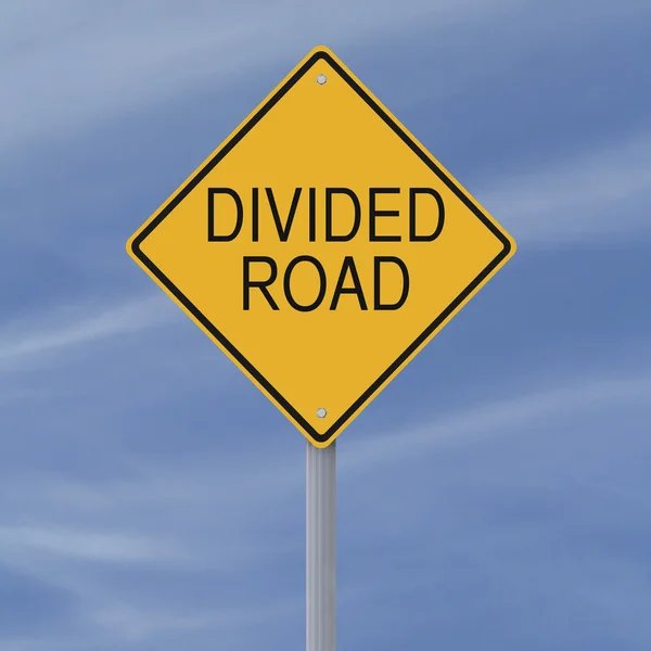 Estrada dividida — Fotografia de Stock
