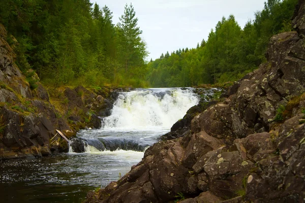 Kivach falls, karelien — Stockfoto