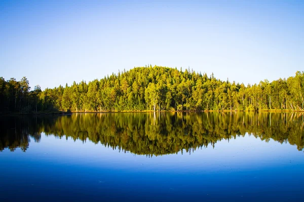 O lago no Solovki — Fotografia de Stock