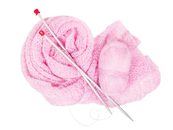 Rosa mohair, sticka needlesis och rosa stickad linne — Stockfoto