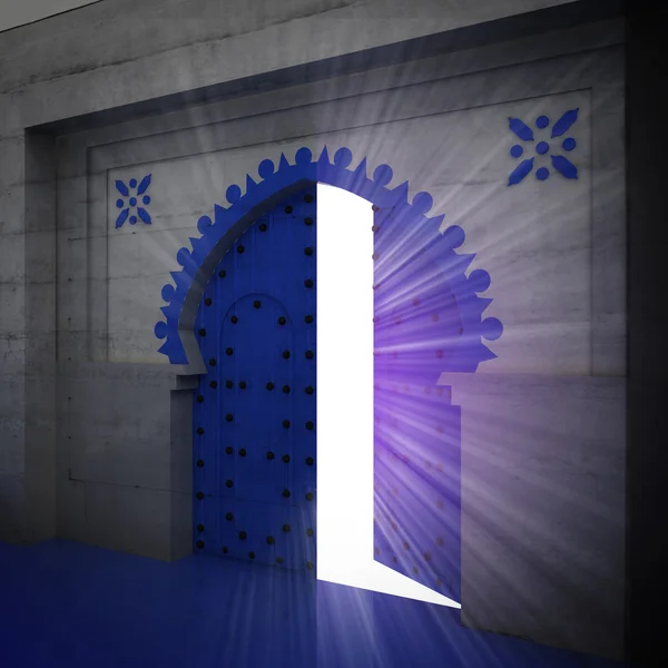 Ouvert perspective d'exploration de porte bleue avec lueur — Photo