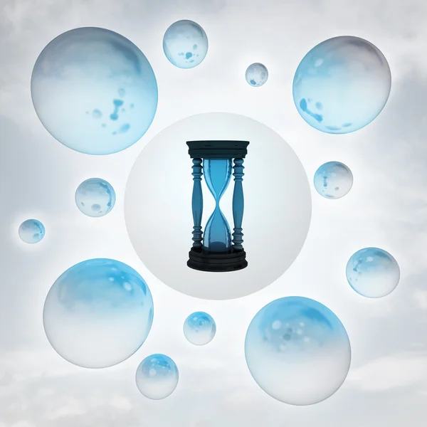 Leeres Sandglas mit glänzenden Blasen in der Luft mit Fackeln — Stockfoto