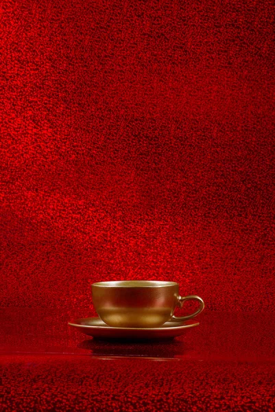 Arany csésze kávé. — Stock Fotó