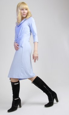 aktif genç güzel sarışın kadın