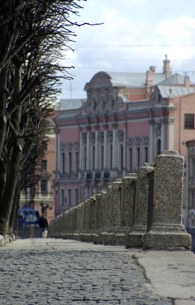 River channel. Fragmen of street in Saint-Petersburg. — Stock Photo, Image