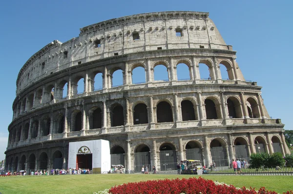 Roma - Koloseum Flaviovský amfiteátr. starověké aréně — Stock fotografie