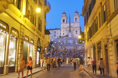 Via Condotti, Rome