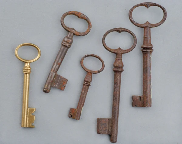 Antique golden key — Stock Photo, Image