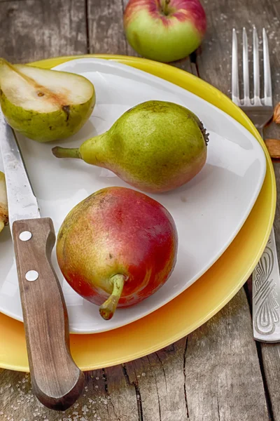 Ripe pears — Stock Photo, Image