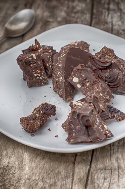 çikolata parçaları