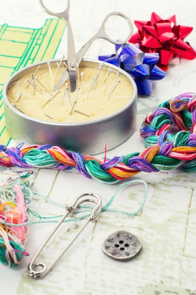 Art of weaving and embroidering — Stock Photo, Image