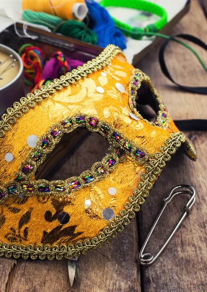 Karnaval, yılbaşı maske ve dekorasyon — Stok fotoğraf