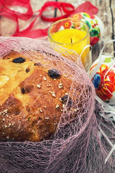 复活节的面团自制蛋糕 — 图库照片