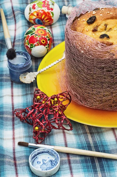 イースター、生地の自家製ケーキ — ストック写真
