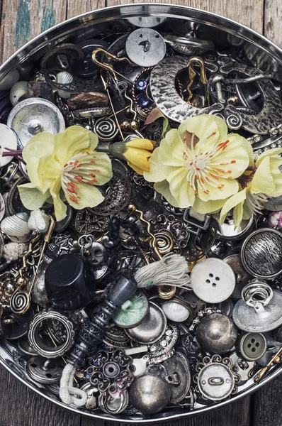 Buttons,zippers, and various types of cufflinks — Stock Photo, Image