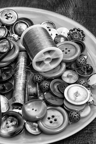 Инструменты для шитья — стоковое фото