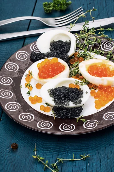 Red and black caviar — Stock Photo, Image