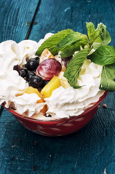 Salada de frutas — Fotografia de Stock