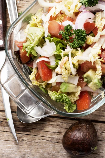 Salada de verduras frescas — Fotografia de Stock