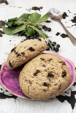 Kuru üzümlü yulaflı kurabiye.